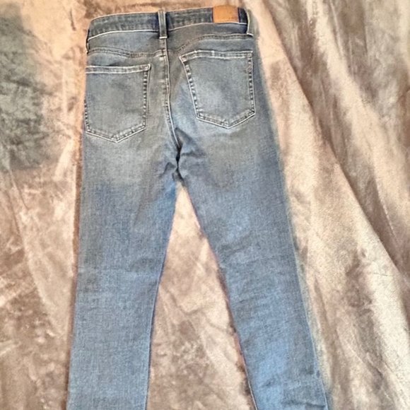 Aero High Rise Stretchy Denim Jeggings Size 4 - Picture 2 of 9